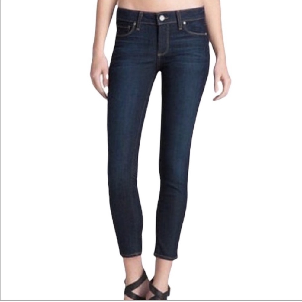 ⭐️NWOT⭐️PAIGE ROXIE CAPRI Ankle Jeans 
Size 31 Color is Deep Horizon.
